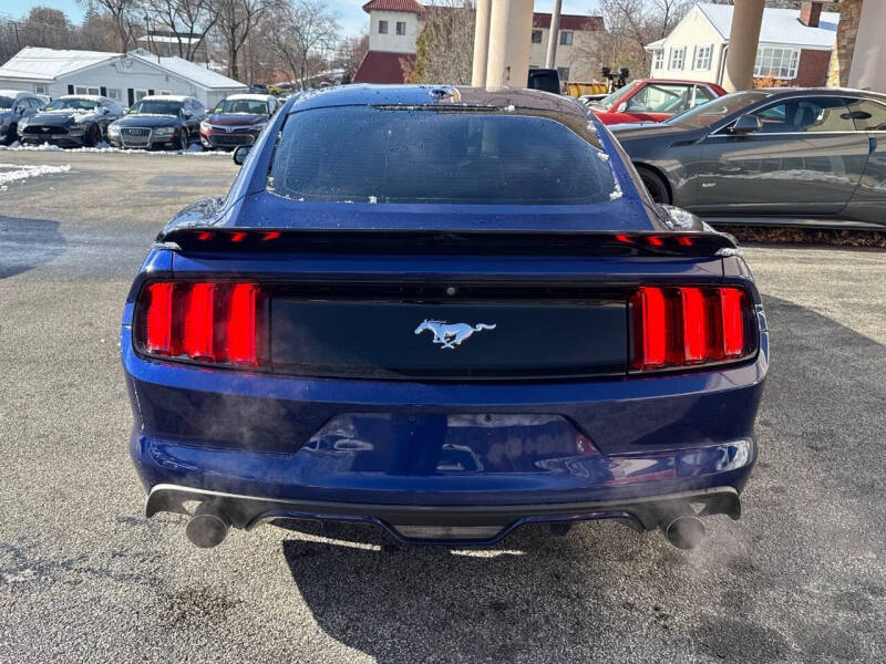 2016 Ford Mustang EcoBoost Premium