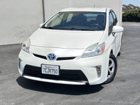 2013 Toyota Prius Two