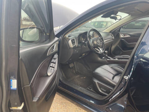 2017 Mazda MAZDA3 Touring