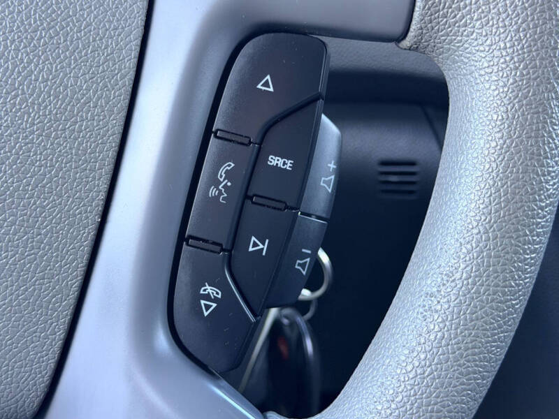 2017 Chevrolet Traverse LS