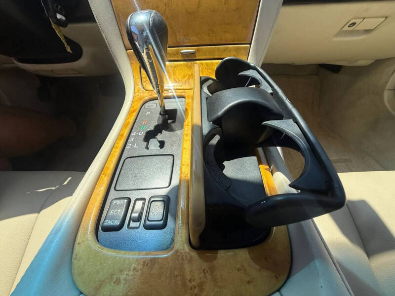 2003 Lexus SC 430