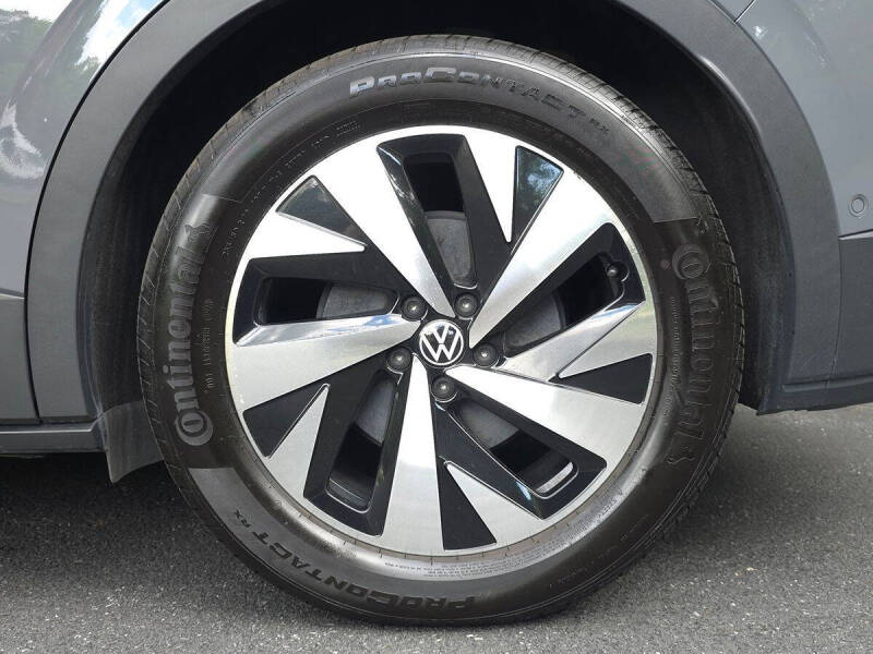 2023 Volkswagen ID.4 Pro
