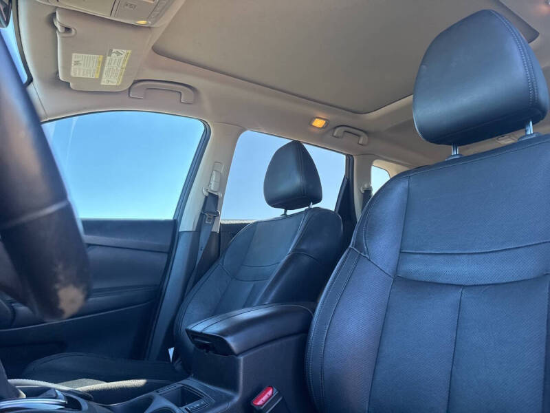 2018 Nissan Rogue SL