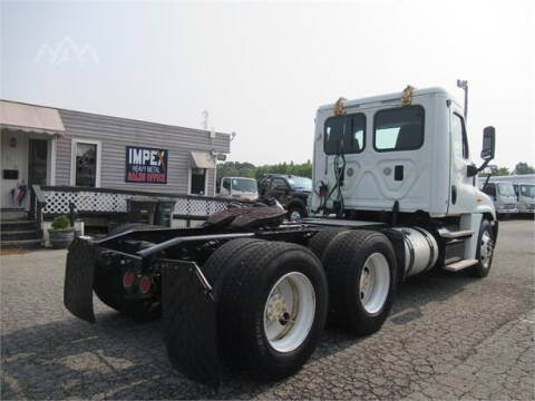 2015 Freightliner Cascadia