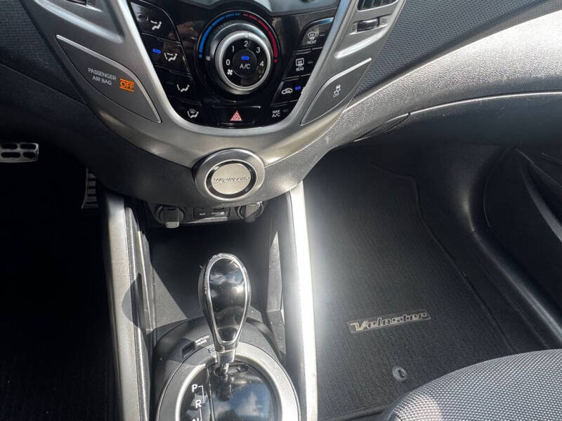 2013 Hyundai Veloster