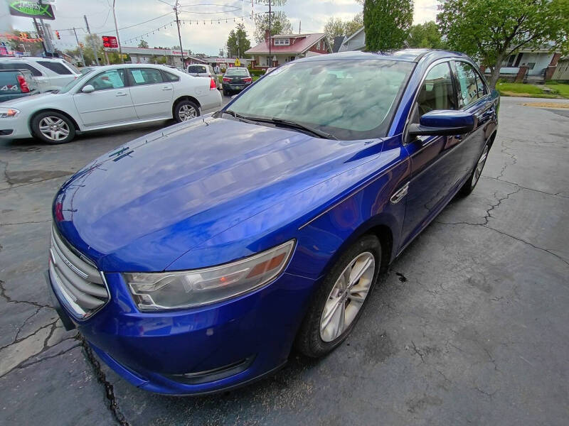 2014 Ford Taurus SEL