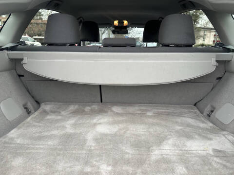 2013 Toyota Prius Three