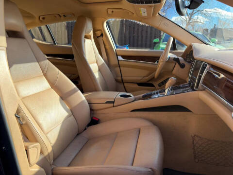 2011 Porsche Panamera