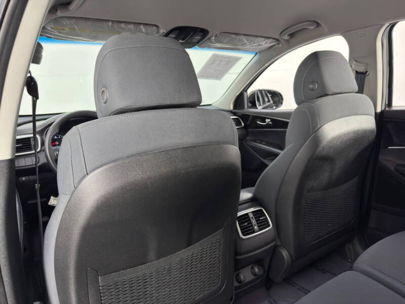 2017 Kia Sorento LX V6