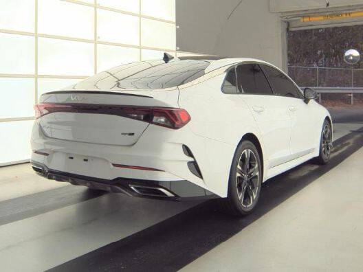 2022 Kia K5