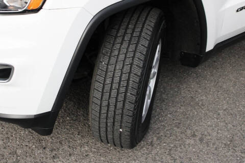 2020 Jeep Grand Cherokee Laredo