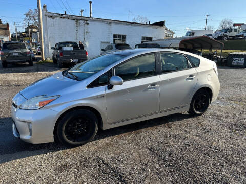 2013 Toyota Prius for sale at Starrs Used Cars Inc in Barnesville OH