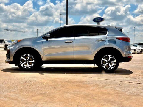 2022 Kia Sportage LX