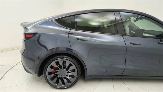 2024 Tesla Model Y Performance