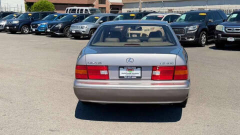 1998 Lexus LS 400
