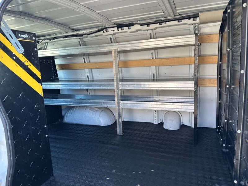 2020 Chevrolet Express 2500