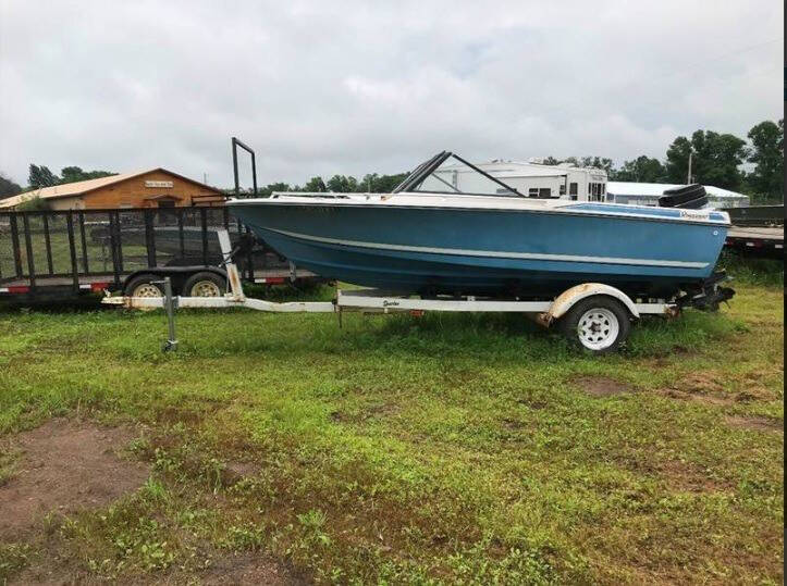1979 Rinker Boat