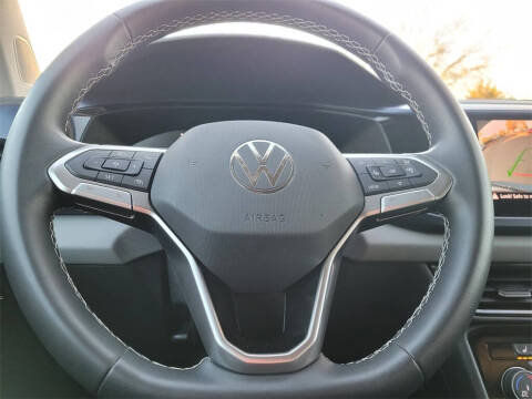 2023 Volkswagen Taos SE