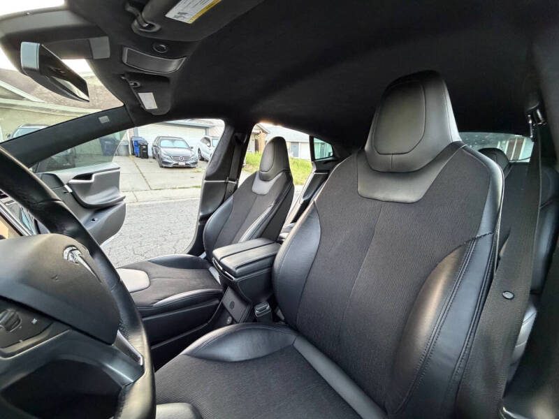 2014 Tesla Model S P85