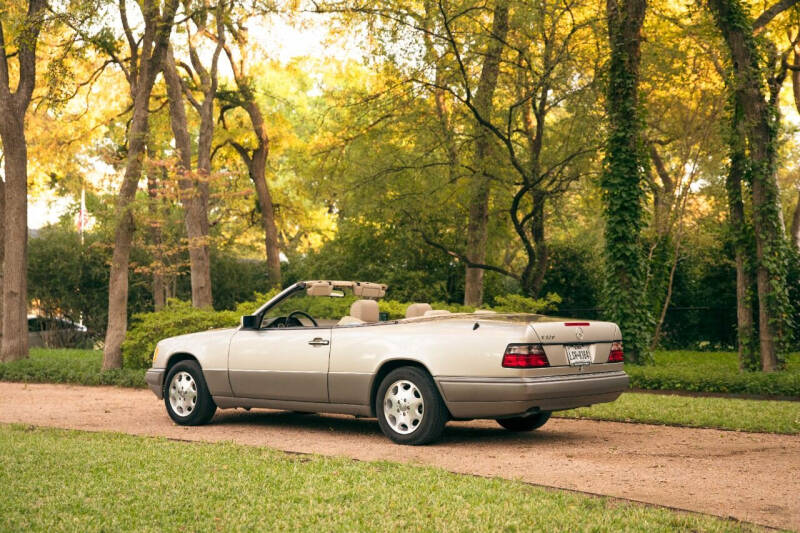 1995 Mercedes-Benz E-Class E 320