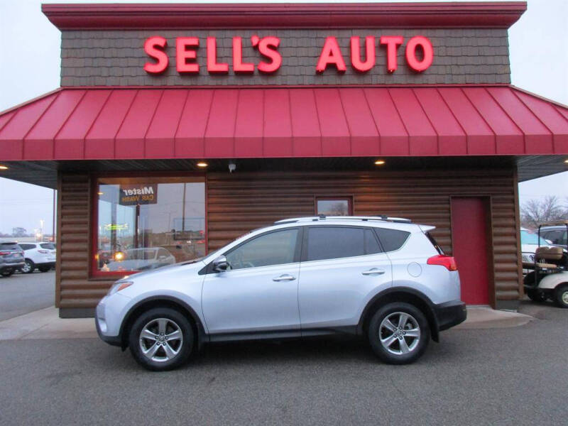 2015 Toyota RAV4 XLE's photo