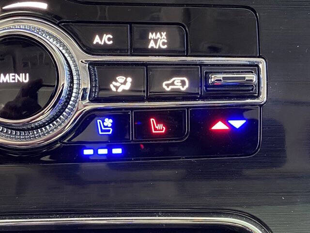 2022 Lincoln Nautilus Black Label