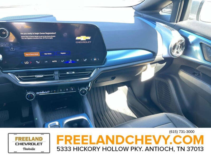 2026 Chevrolet Equinox EV LT 2