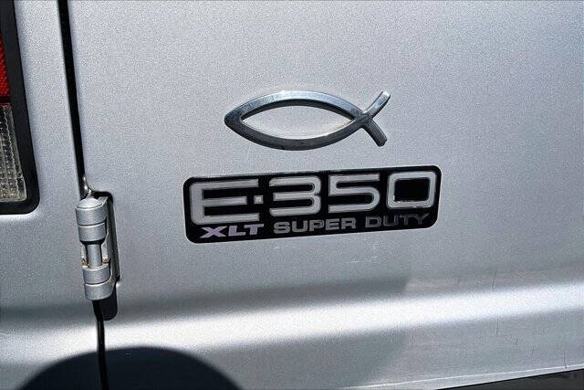 2005 Ford E-Series