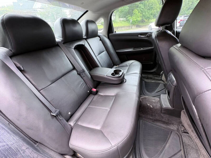 2011 Chevrolet Impala LT
