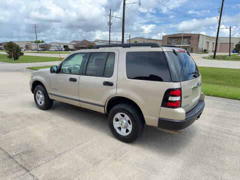 2006 Ford Explorer XLS