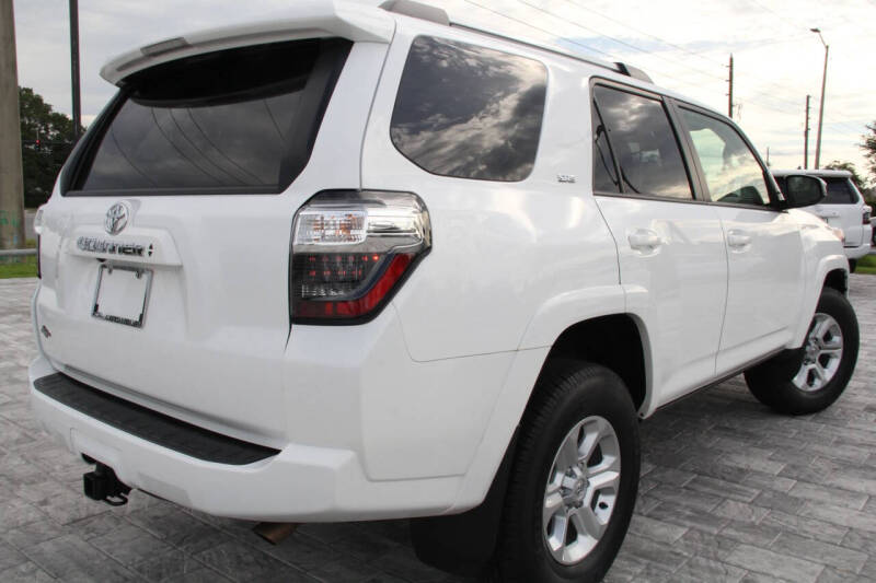 2024 Toyota 4Runner SR5