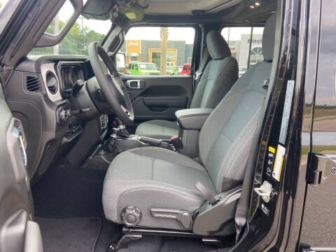 2025 Jeep Gladiator Sport S