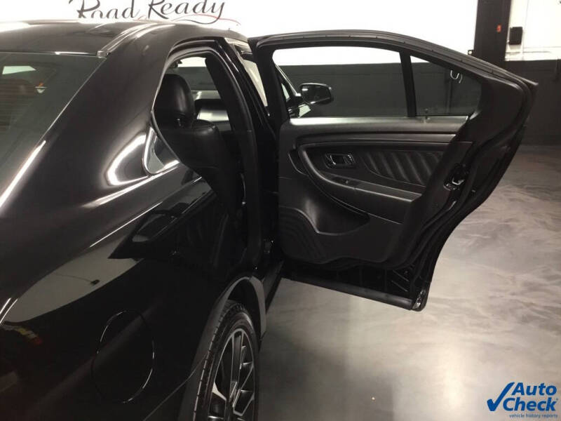 2017 Ford Taurus SHO