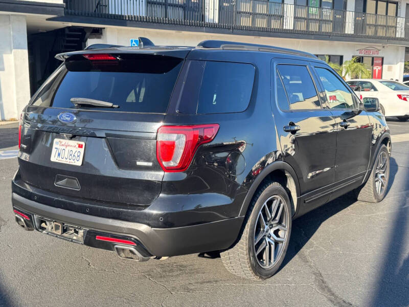 2017 Ford Explorer Sport
