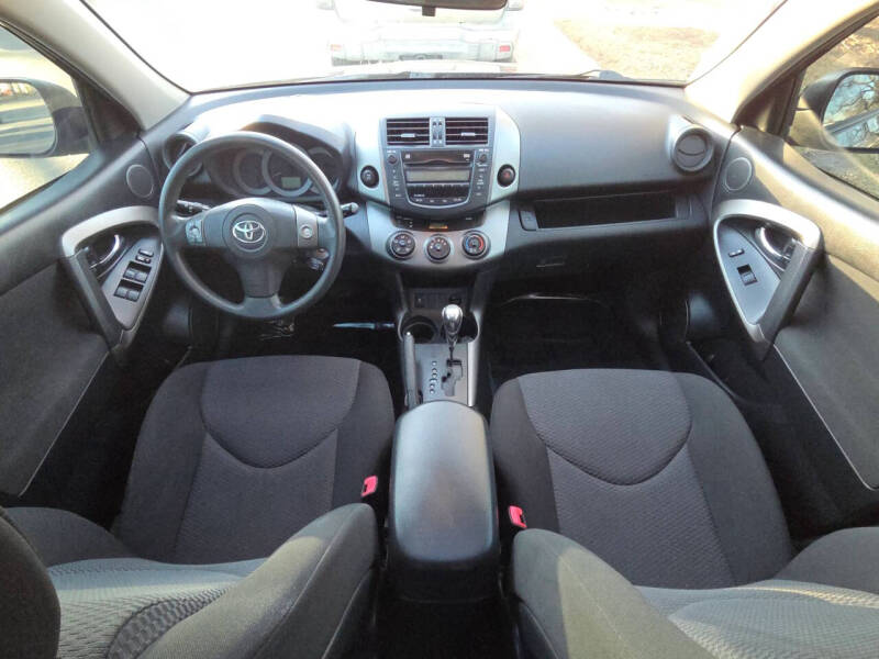 2011 Toyota RAV4 Sport