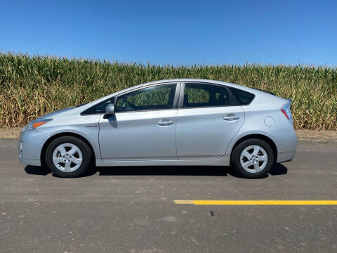 2010 Toyota Prius for sale at M AND S CAR SALES LLC in Independence OR