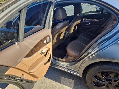 2017 Mercedes-Benz E-Class E 300