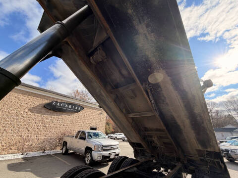 2013 Peterbilt Tri/A 367 8x4