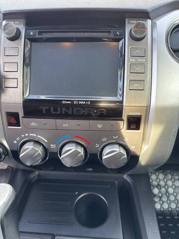 2016 Toyota Tundra SR5