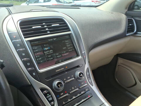 2016 Lincoln MKX Select