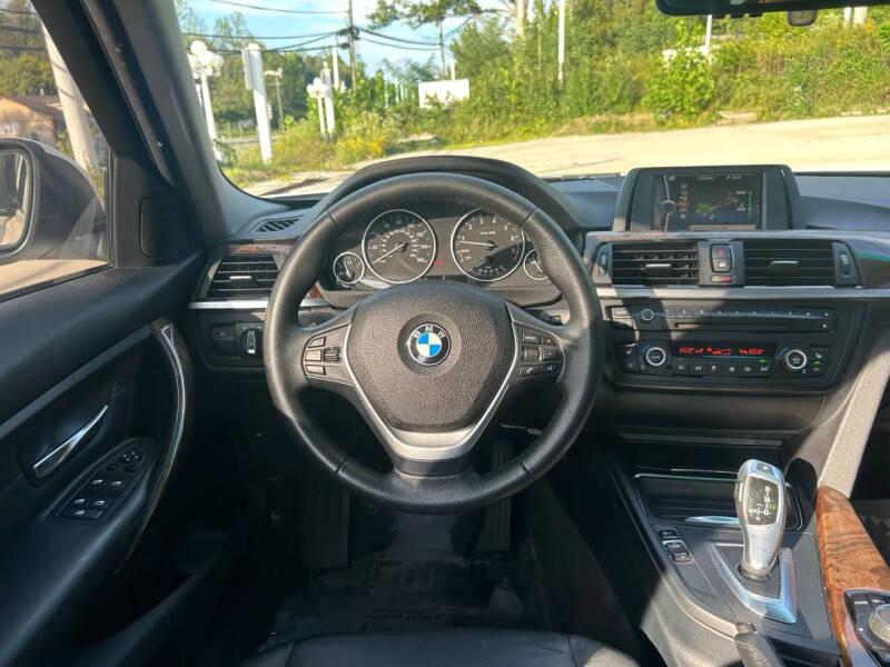 2014 BMW 3 Series 328i