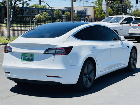 2018 Tesla Model 3 Mid Range