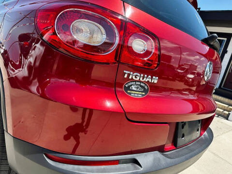 2009 Volkswagen Tiguan SEL 4Motion