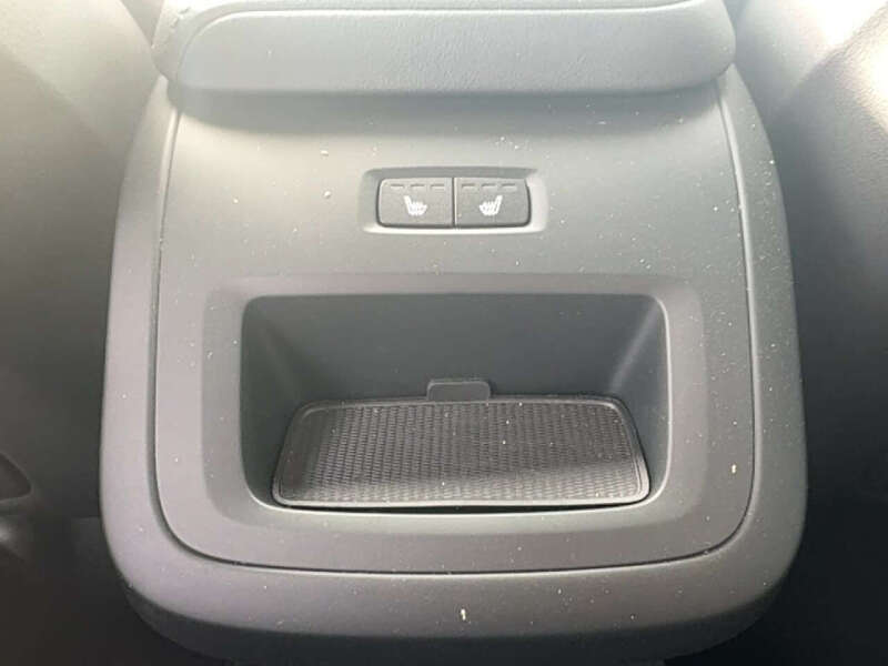 2025 Volvo V60 Cross Country B5 Plus