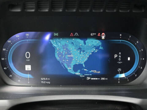 2024 Volvo XC90 B5 Plus Bright Theme