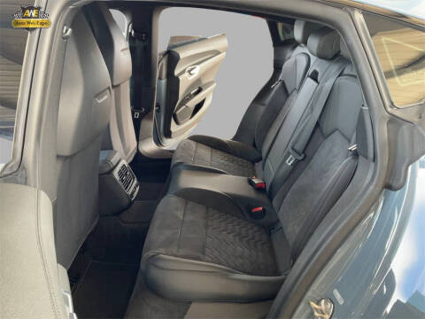 2022 Audi e-tron GT quattro Premium Plus