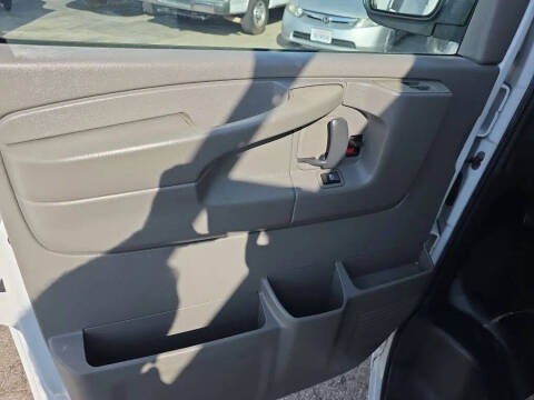 2013 Chevrolet Express 2500