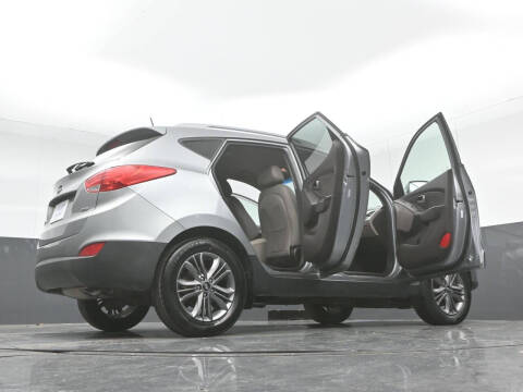 2015 Hyundai Tucson SE