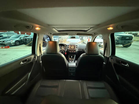 2013 Volkswagen Tiguan SE 4Motion