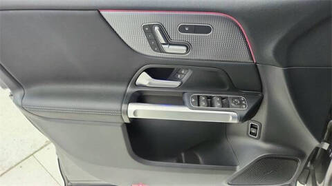 2023 Mercedes-Benz EQB EQB 250+